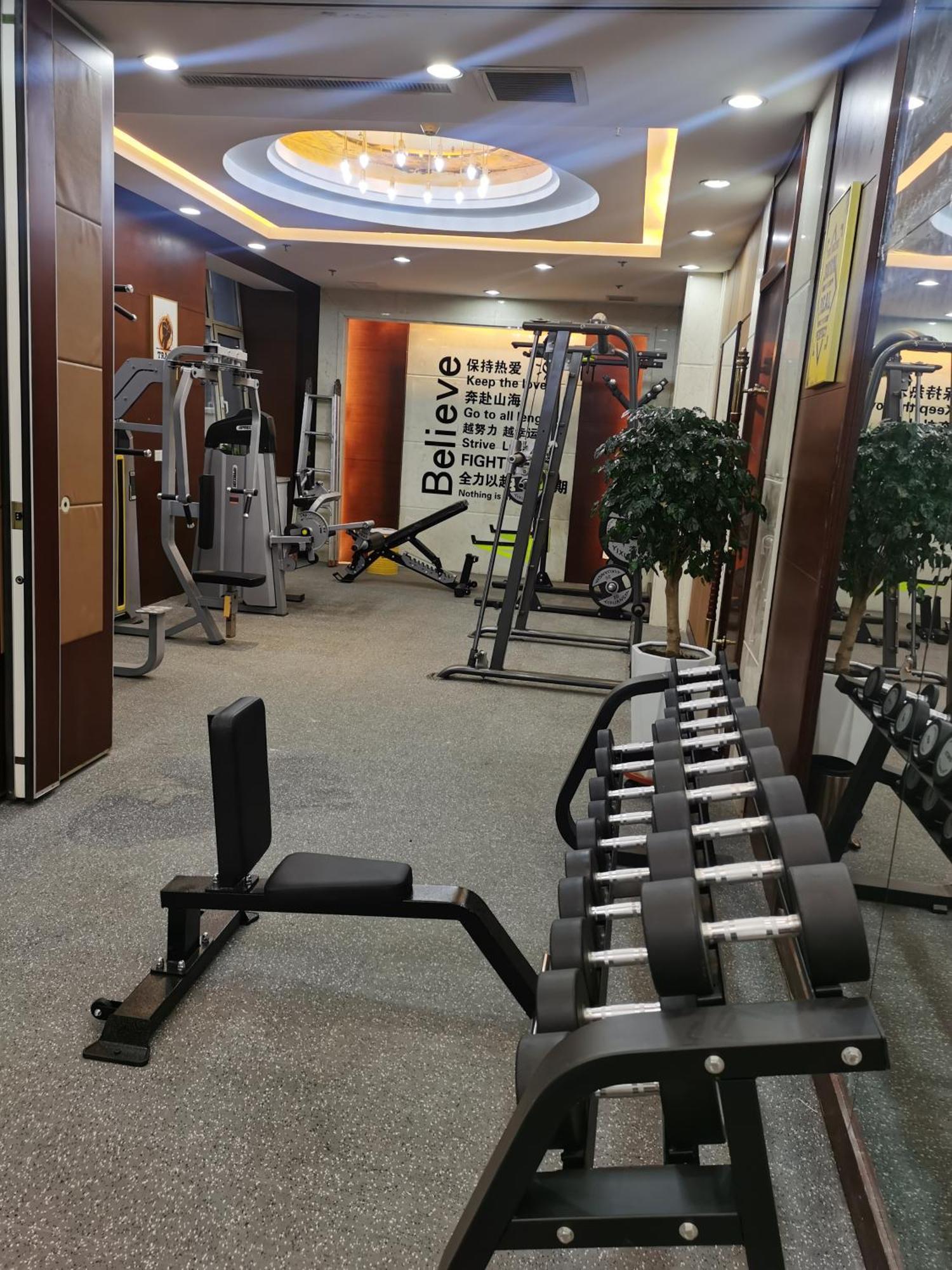 Metropark Changchun Guosheng Hotel מראה חיצוני תמונה