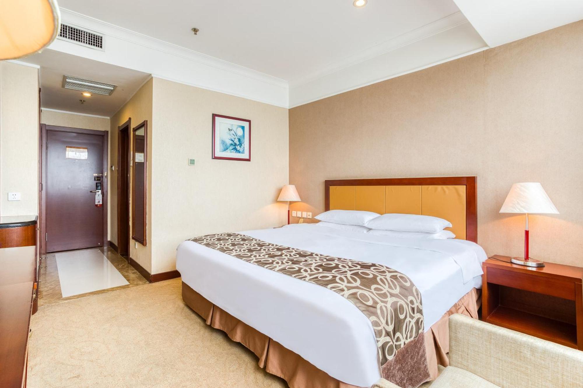 Metropark Changchun Guosheng Hotel מראה חיצוני תמונה